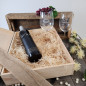 Mobile Preview: Hochzeitsgeschenk Rotweingläser mit Gravur und Geschenkbox "MrMrs" 2