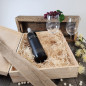 Preview: Hochzeitsgeschenk Rotweingläser mit Gravur und Geschenkbox "Ranke" 2