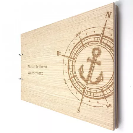 Gästebuch zur Hochzeit personalisiert mit Motiv "Kompass" Titelbild