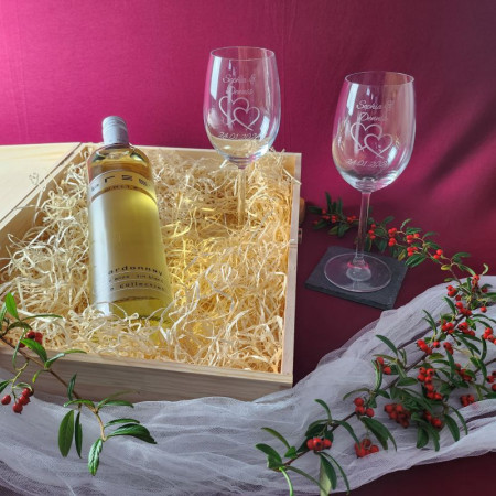 Hochzeitsgeschenk Weißweingläser mit Gravur und Geschenkbox "Glückwunsch" 2
