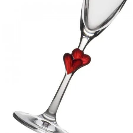 Sektgläser mit personalisierter Gravur als Geschenk zur Hochzeit mit roten Herzen Herz5 5