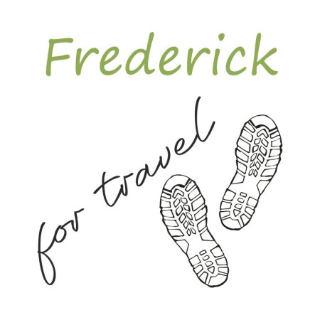 Personalisierter Thermobecher mit Gravur "For travel" Details