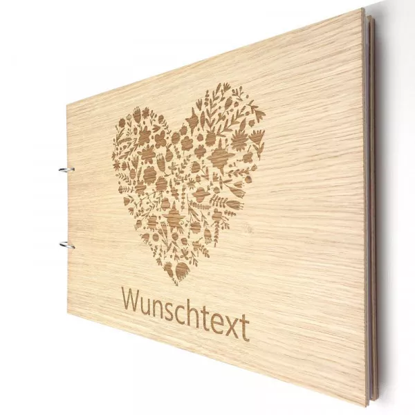 Gästebuch zur Hochzeit personalisiert mit Motiv "Herz" Titelbild