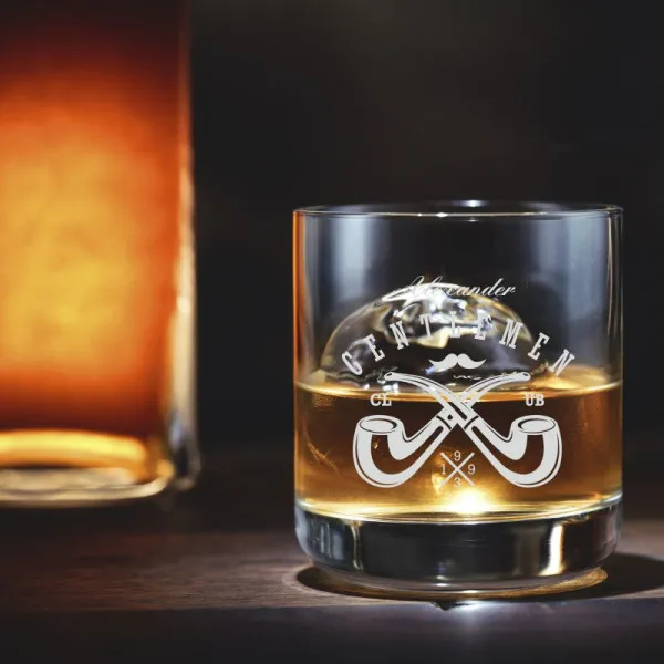 Whiskyglas mit personalisierter Gravur als Geschenk Gentlemen2 1