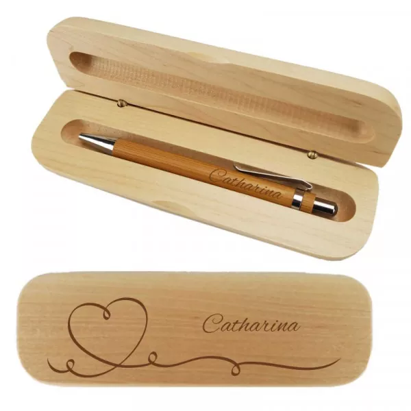 Holzkugelschreiber und Holzbox im Set mit personalisierter Gravur als Geschenk Herz Titelbild