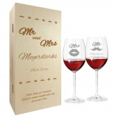 Hochzeitsgeschenk Rotweingläser mit Gravur und Geschenkbox 2er "Mr & Mrs" 1